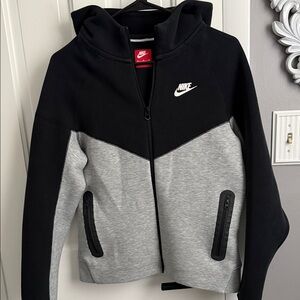 Nike Tech Two-Tone Black and Gray Jacket